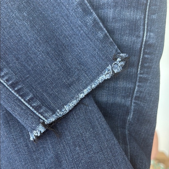 Like New PAIGE Huston Ultra Skinny Jeans - Picture 5 of 9